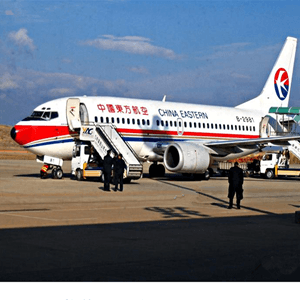 栎社机场托运航空快运业稳步发展的原因是什么？